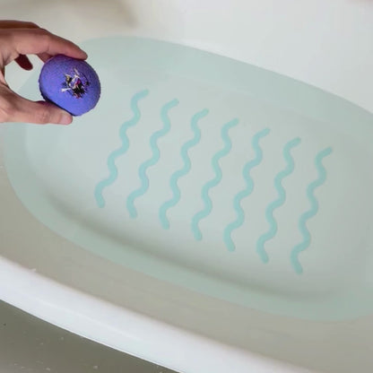 Lilac In Bloom - Bath Bomb