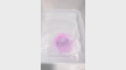 Love Potion - Bath Bomb